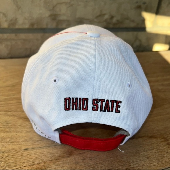 Ohio State University Buckeyes Block O Logo White Nike Dri-Fit One Size Ball Cap - Picture 3 of 6